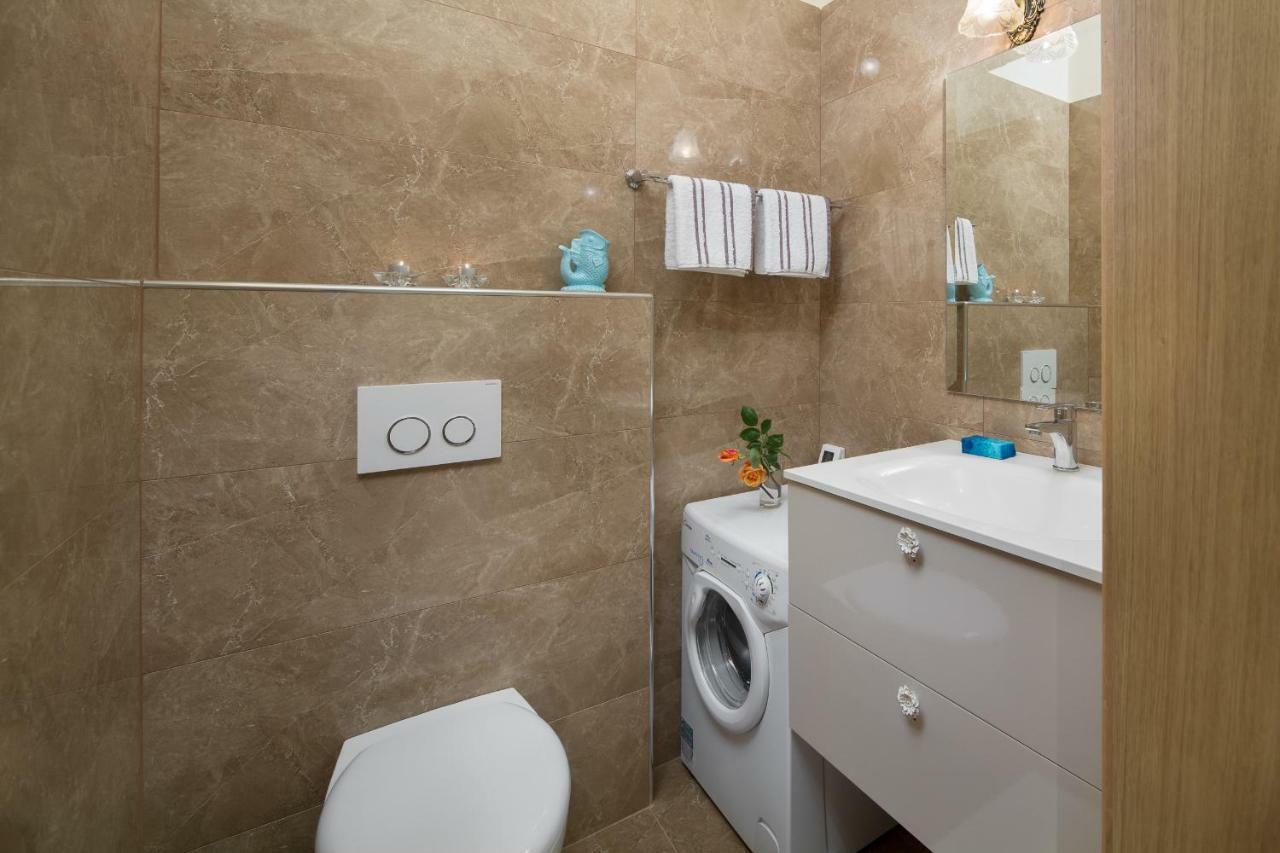 Valdibora Sea View Residence Rovinj Buitenkant foto